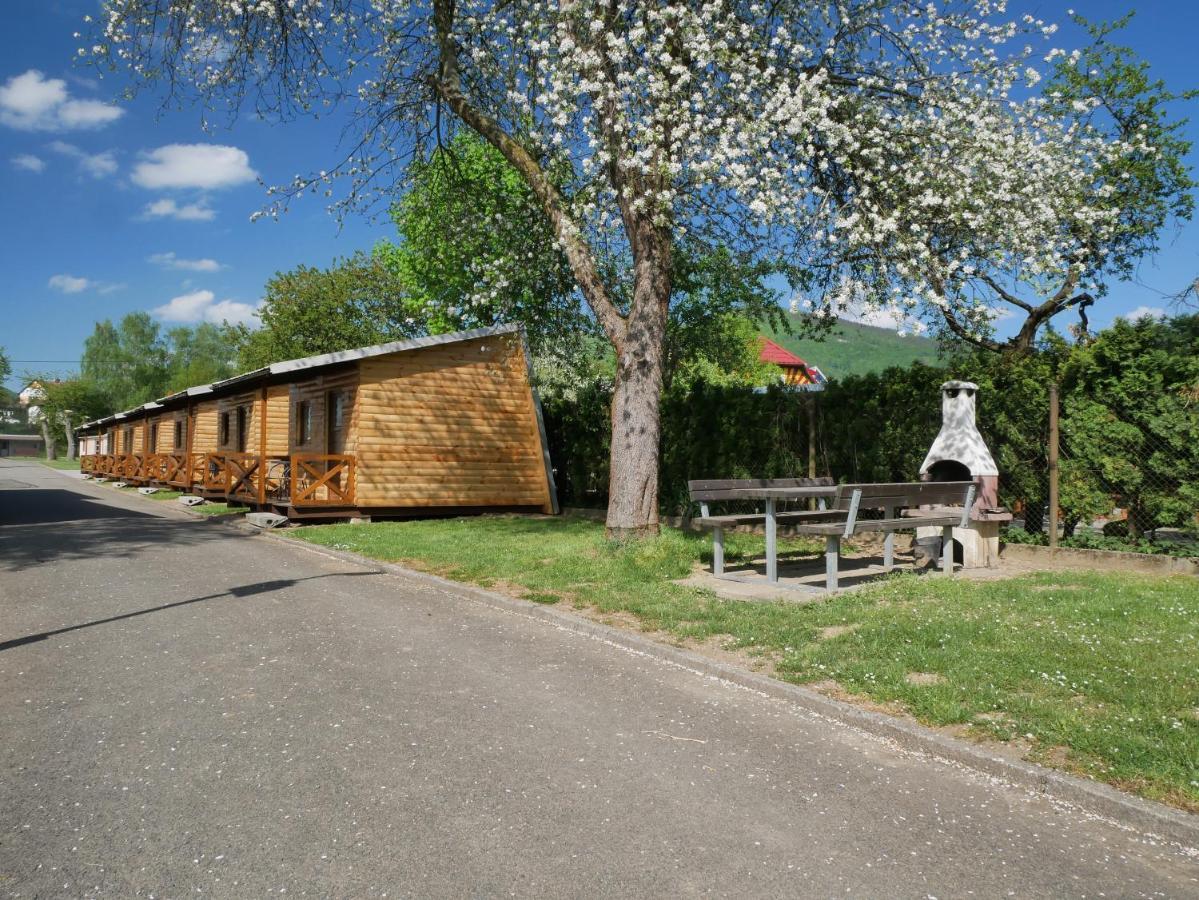 Camping Roznov Рожнов-под-Радгоштєм Екстер'єр фото