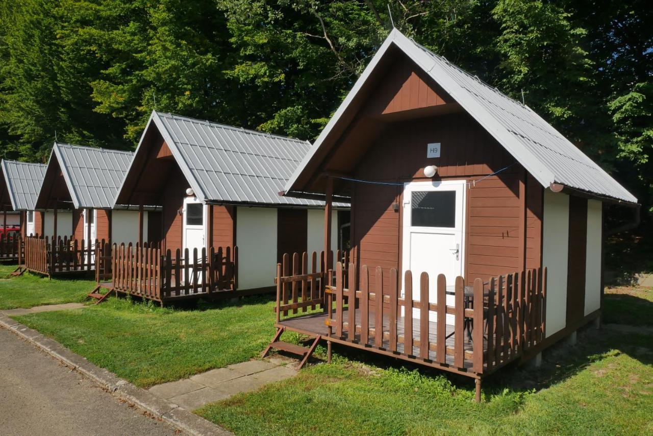 Camping Roznov Рожнов-под-Радгоштєм Екстер'єр фото