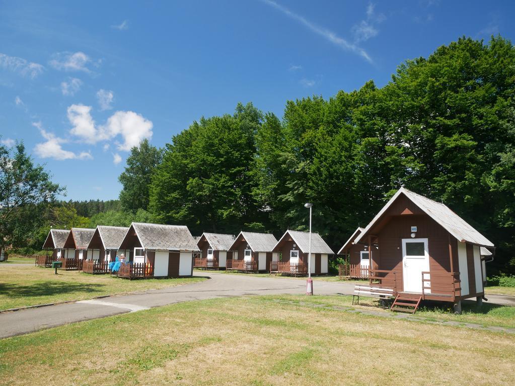 Camping Roznov Рожнов-под-Радгоштєм Екстер'єр фото